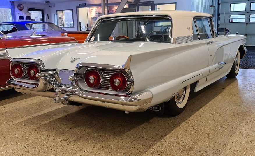 Ford Thunderbird Hardtop 59 Mycket fin bil