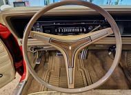 Chrysler Newport Royal Sedan 72 AC