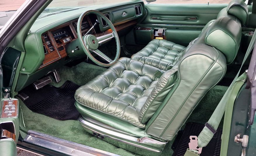 Chrysler New Yorker Brougham Coupé 78 Fin Bil