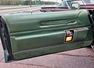 Chrysler New Yorker Brougham Coupé 78 Fin Bil